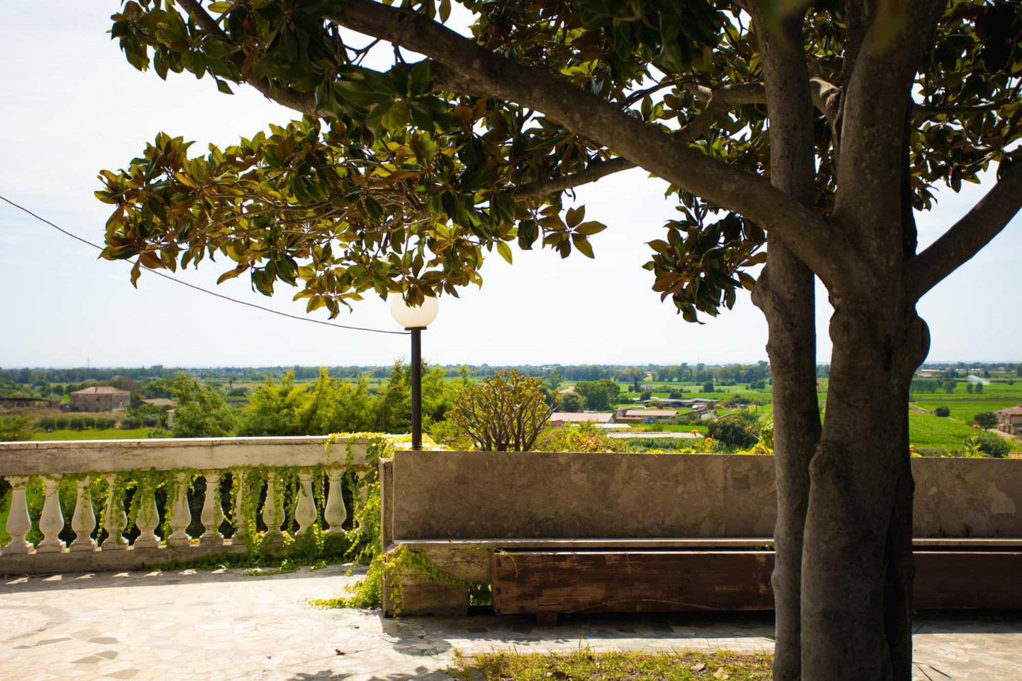 Residenza Giancesare Family Apartments Paestum Exterior foto